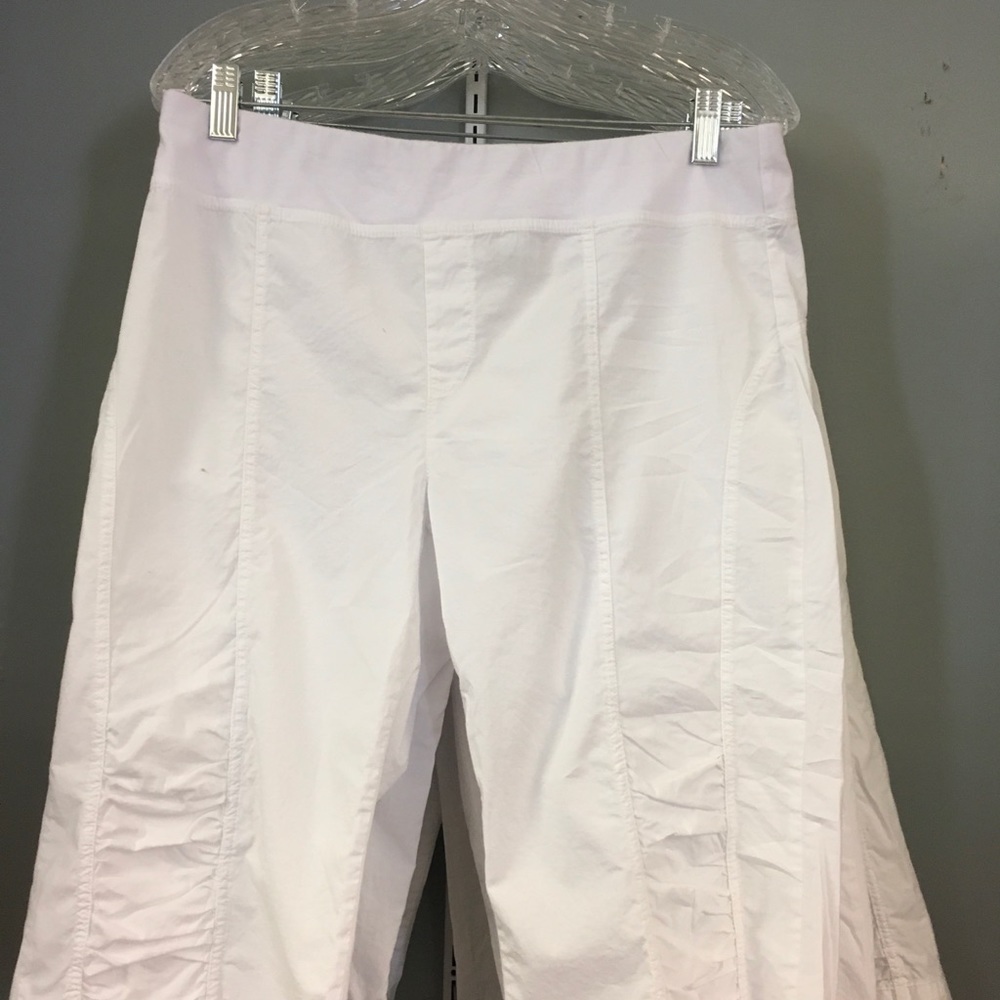 White Bermuda shorts